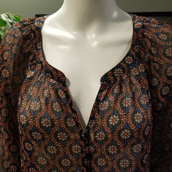 Liz Claiborne semi sheer boho top. Size Large - Picture 1 of 7